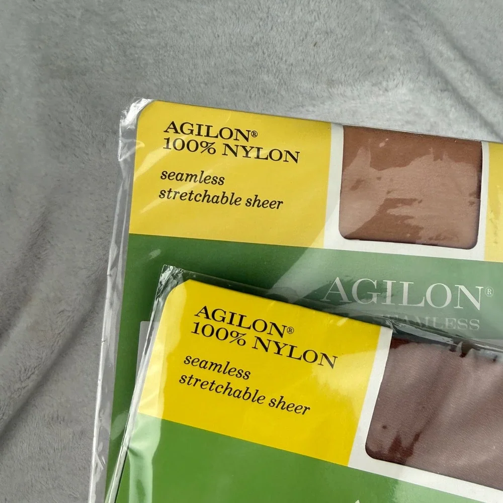 Vintage Gaymode Agilon 100% Nylon Seamless Sheer Stockings Size B Pebble Suntan